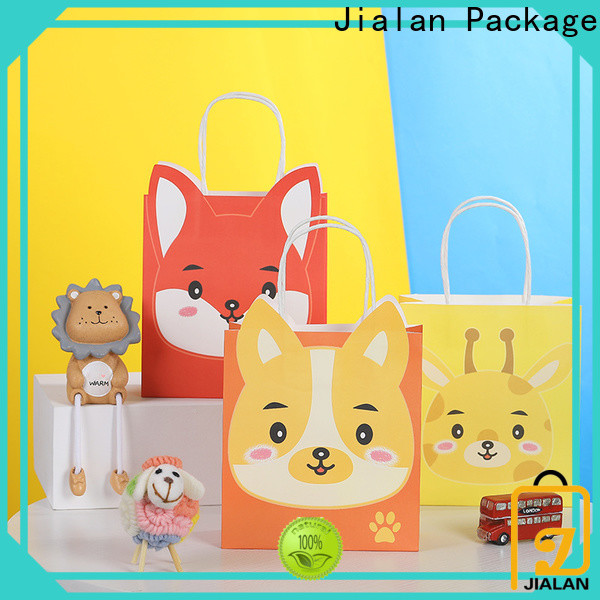 Customized paper bags with handles company for packing gifts