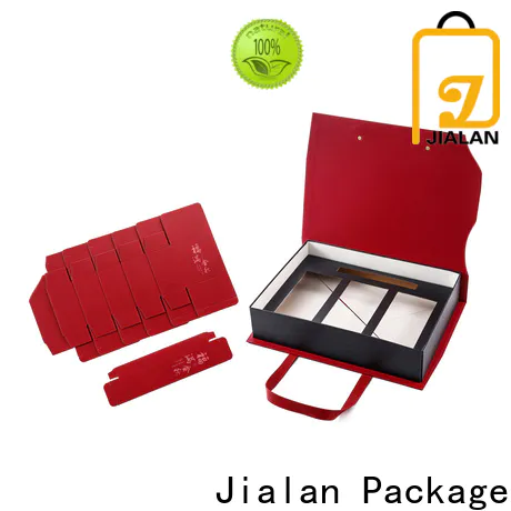 Latest custom gift boxes manufacturer for packing gifts