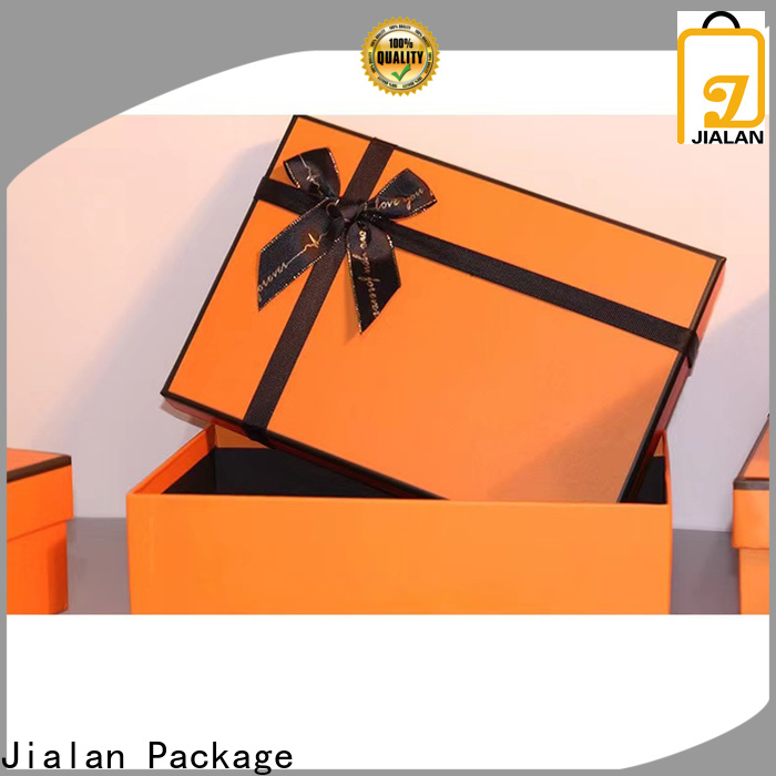 High-quality paper gift box wholesale for wedding