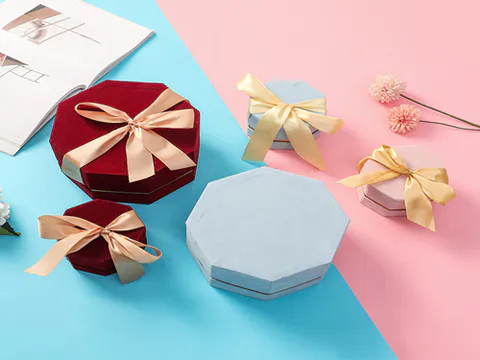Everything You Should Know About Cardboard Gift Boxes