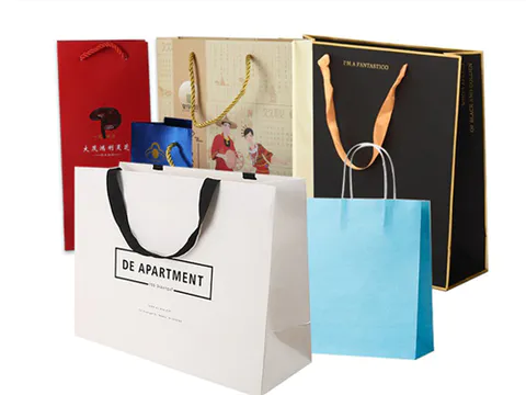 From Kraft to Glossy: An Overview of Different Types of Paper Gift Bags