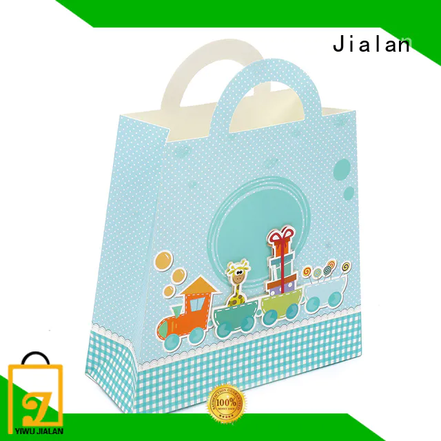 professional gift bags packing gifts