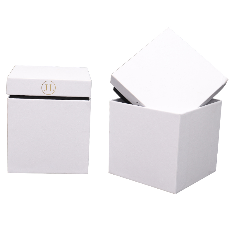 Fancy Cube Forma Color Blanco Estampado de Calientes Caja de Jewery