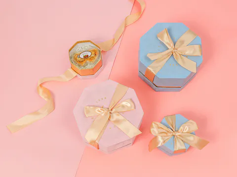 Can we order very small quantity for pretty gift box?