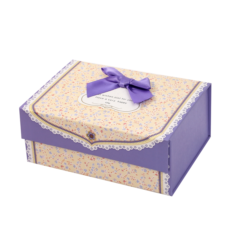 Custom paper box wholesale for holiday gifts packing-1