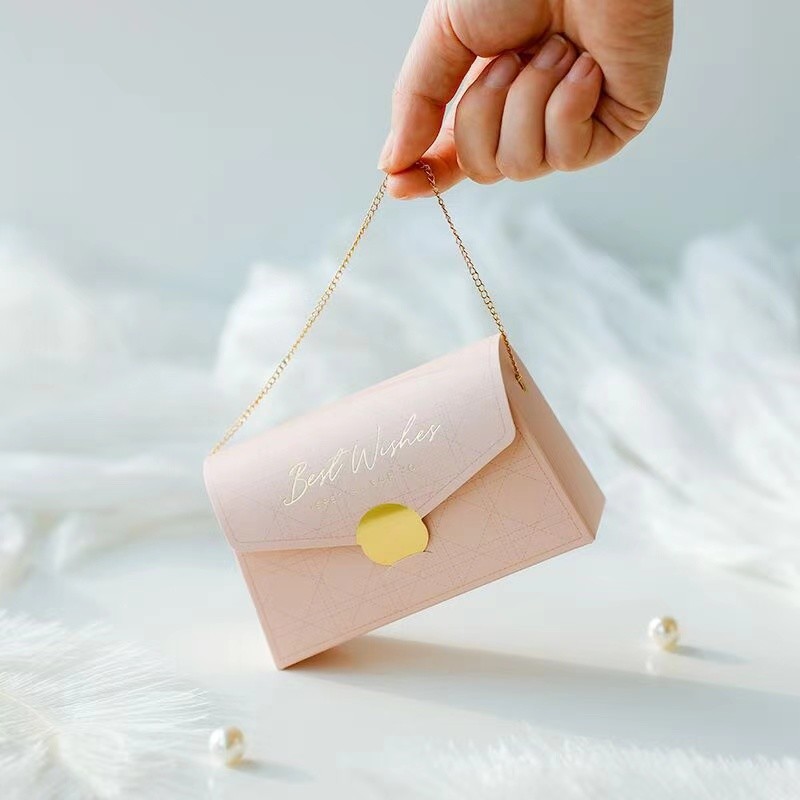 Wholesale Wedding Candy Box With Gold Metal Chain Handle