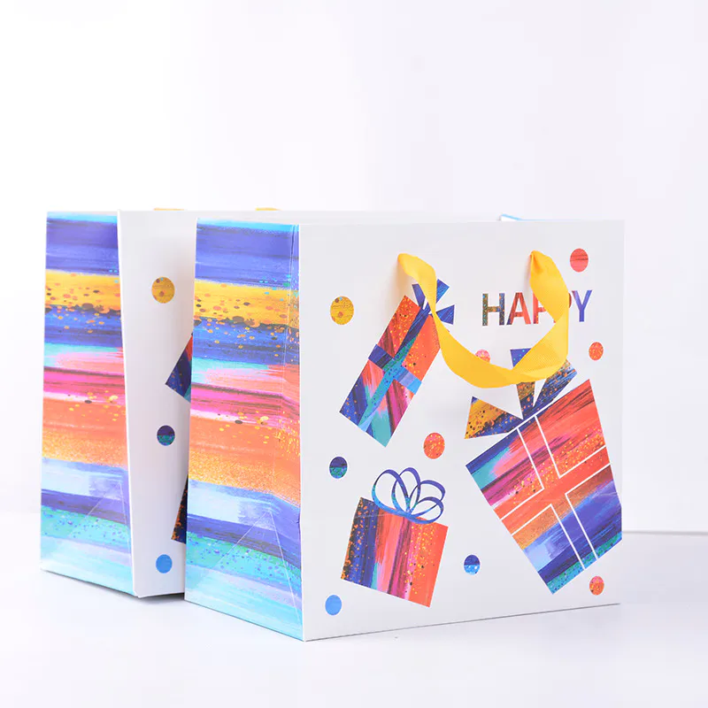 Best paper gift bags company for holiday gifts packing