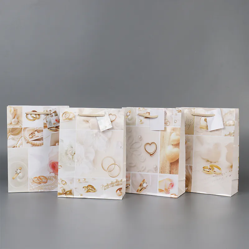 Best Selling Custom Paper Shopping Bags Valentine's day Gift Bags Wholesale