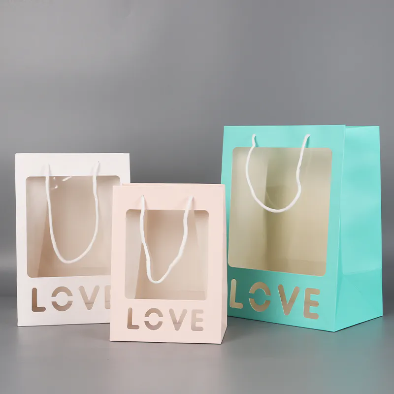High quality PVC window paper gift bag for Valentine's Day gift packaging