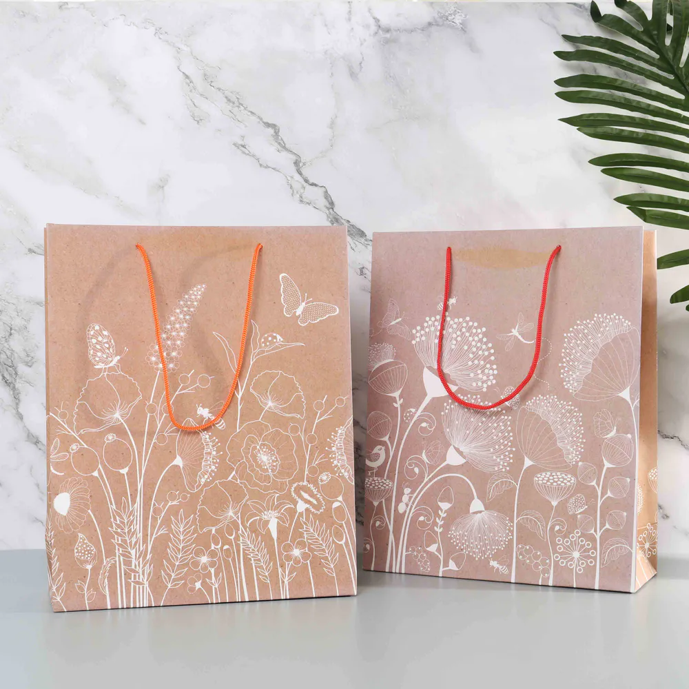 High Quality Wholesale Kraft Paper Bag For Shopping With Metal Button