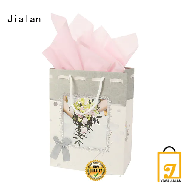 good quality paper gift bags packing gifts